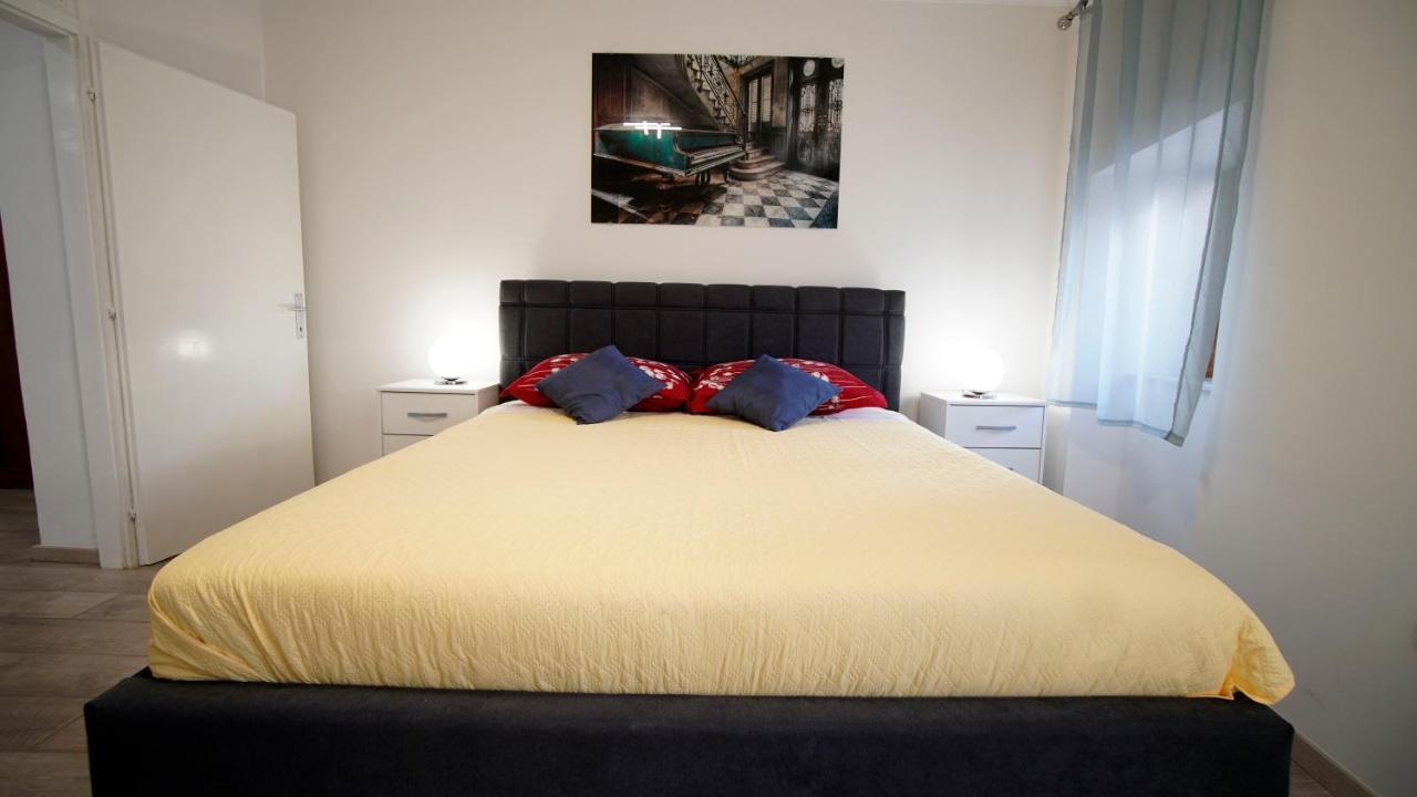 Apartment Caramela Nin Exterior foto
